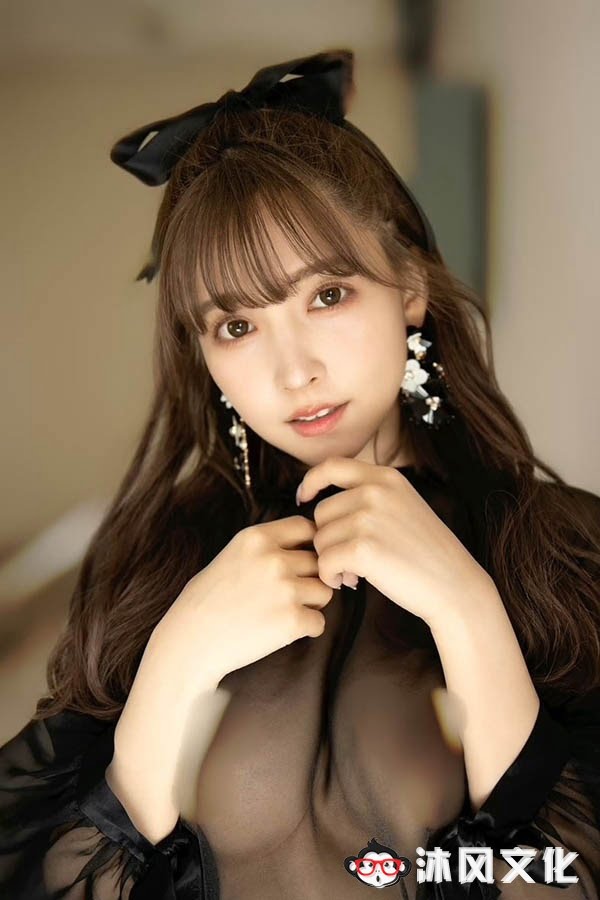 维持人气的秘诀!三上悠亜(三上悠亚)的男优哲学是?-沐风文化