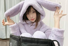 H奶现役女优「辻井ほのか」兼任Uber外送员!挺两颗豪乳徒步送餐,让人好想加点奶球!-沐风文化