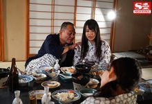 SSIS-029 母亲再婚！巨乳女儿“夕美しおん”首次与继父家族旅游 不幸在温泉池中遭遇近亲相奸-沐风文化