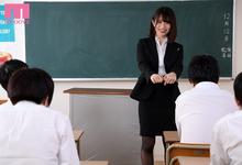 MIDE-899 生涯最残暴凌辱！神乳女教师“葵いぶき”惨遭坏学生设计奸污 全身被写满淫秽字眼-沐风文化