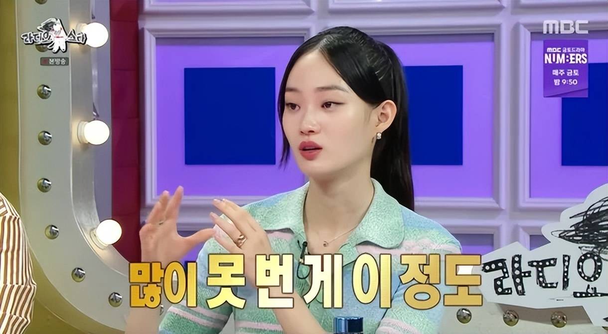 年薪10亿韩元女模特，公开与宋慧乔的初见，和Jennie变亲密的原因-沐风文化